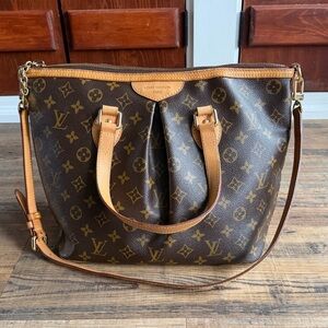 Louis Vuitton Brown  Shoulder Bag